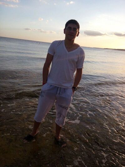  ,   Lenn, 31 ,   ,   , 