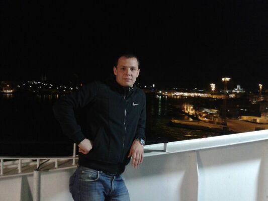  ,   Dexter, 37 ,   ,   , c , 