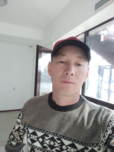  ,   Nuriddin, 36 ,   ,   
