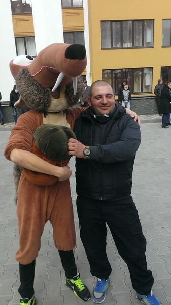  ,   Nazar, 32 ,   ,   , c 