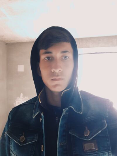  ,   Rahim, 25 ,   ,   