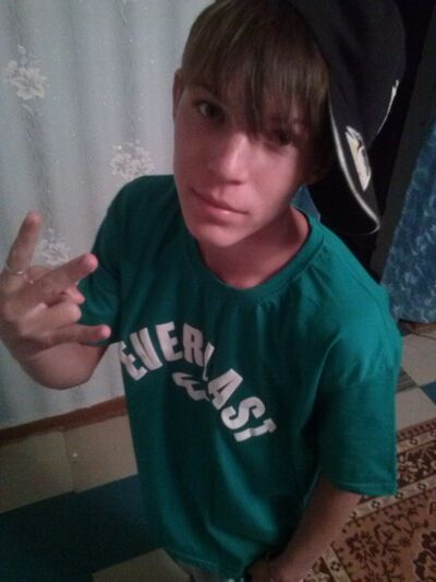  ,   Alex, 31 ,   