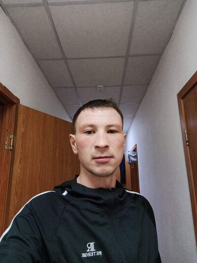  ,   Alexander, 33 ,   ,   , c 