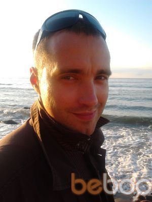  ,   Samsait, 42 ,     , c 