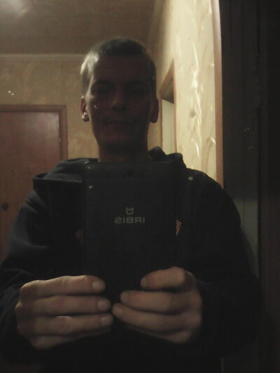  ,   Maxim, 39 ,   