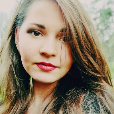  ,   Mihaela, 33 ,   c 