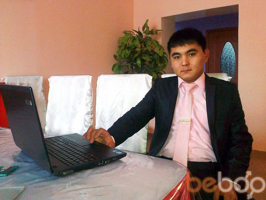  ,   Aslanbek, 35 ,  