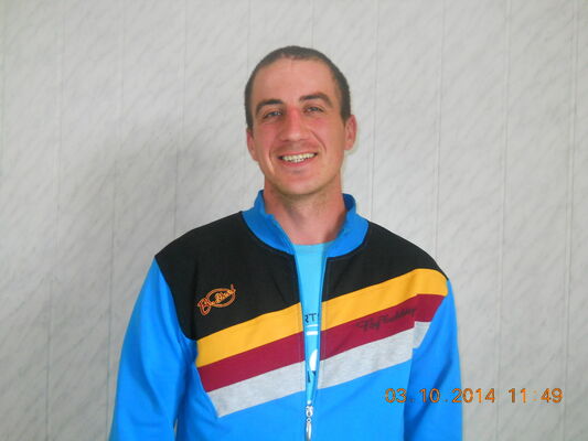  ,   Igor, 39 ,   
