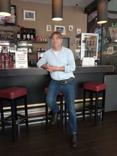  ,   Krzysztof, 60 ,     , c 