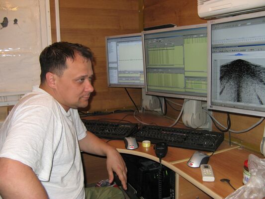  ,   Alexandr, 52 ,   c 