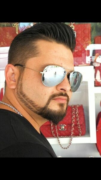  ,   Rauf, 37 ,     , c 
