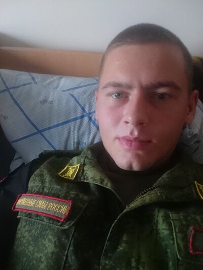 ,   Andreueuawe, 31 ,   