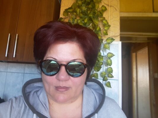  ,   Zanna, 52 ,     , c 