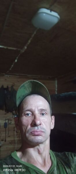  Palais-Bourbon,   , 40 ,   ,   
