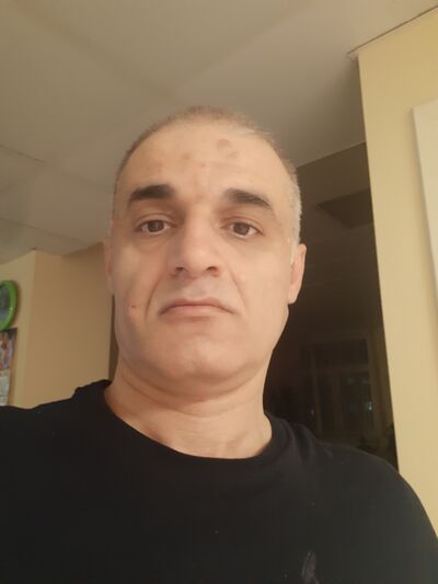  ,   Armen, 49 ,   ,   , c 