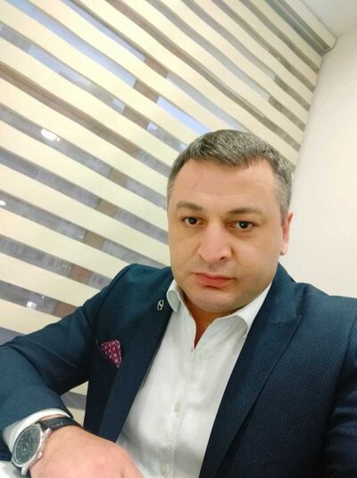  ,   Nizami, 44 ,   ,   