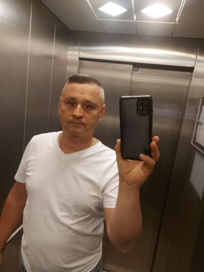  ,   Jacek, 49 ,   ,   