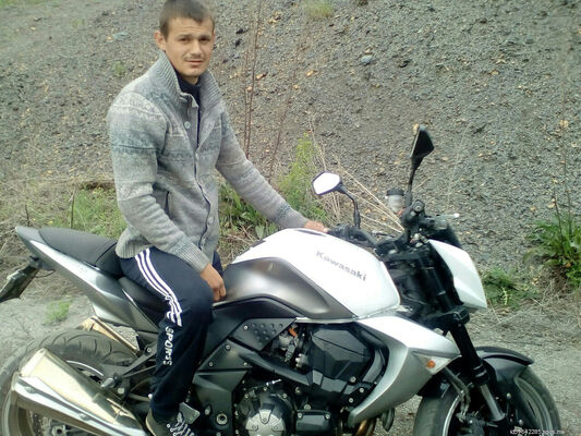  ,   Bogdan, 32 ,   ,   , c 