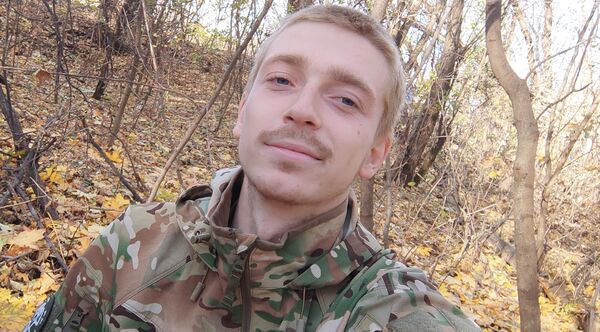 ,   Alexander, 24 ,   ,   , c , 
