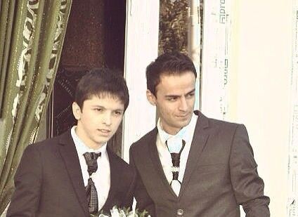  ,   Alik, 30 ,   