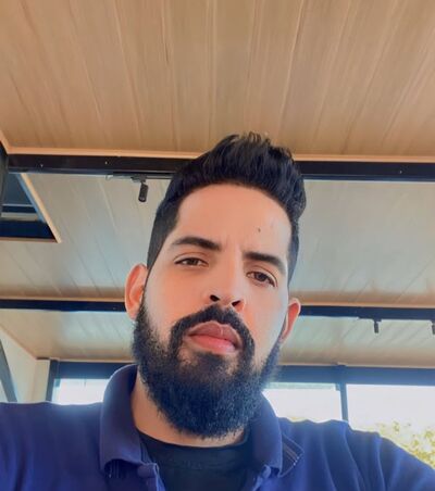  --,   Rodrigo, 39 ,   ,   