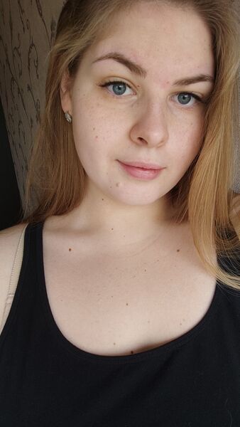  ,   Jekaterina, 24 ,   
