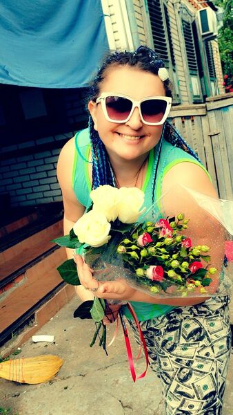  ,   Roxie, 35 ,   ,   , c , 