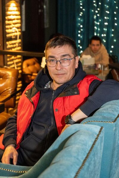  ,   Rustem, 55 ,   ,   , c 