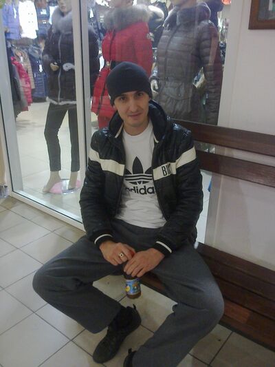  ,   Lev, 40 ,   