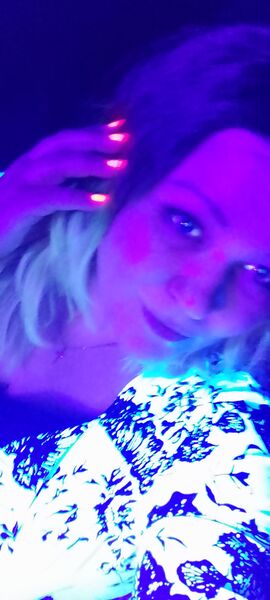  ,   Marina, 40 ,   c 