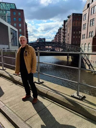  Tychy,   Oleg, 47 ,   ,   