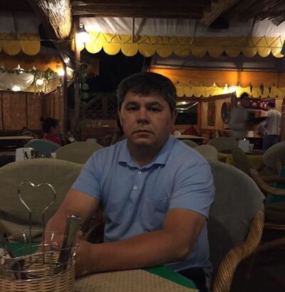  ,   Yerik, 52 ,   