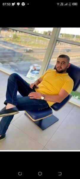  ,   Ruslan, 40 ,   ,   
