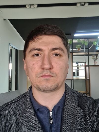  ,   AKBAR, 32 ,   ,   