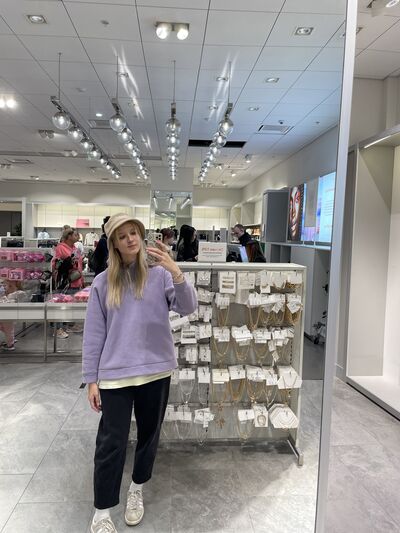  ,   , 22 ,   