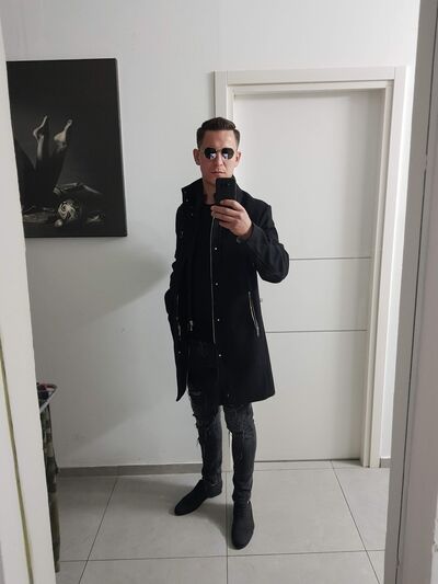  ,   Arnold, 34 ,   