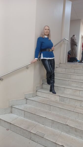  Alanno,   , 52 ,     , c 