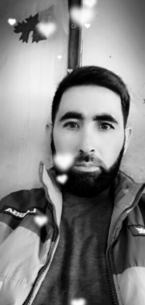  ,   Nik, 37 ,   ,   