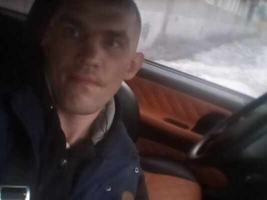  ,   Mikhail, 40 ,   ,   , c 