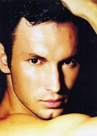  ,   Tom, 36 ,   ,   