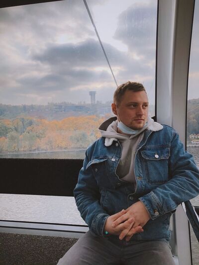  ,   Waldemar, 32 ,     , c 