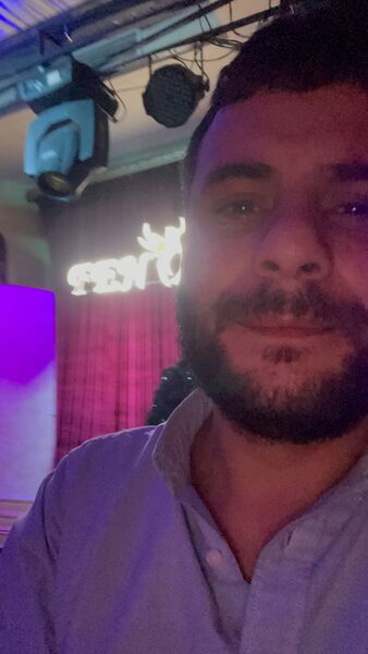  --,   Artur, 32 ,   ,   