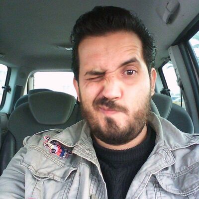  ,   Moncef, 33 ,   ,   