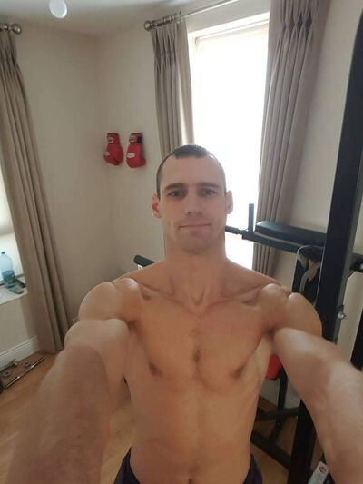  An Cabhan,   Jurijs, 43 ,   ,   