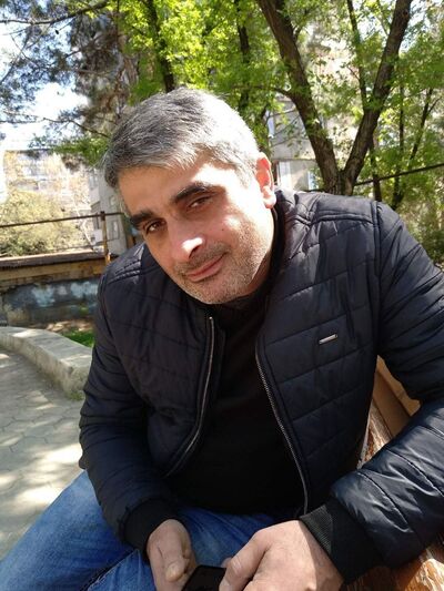  ,   Koba, 49 ,   ,   , c , 