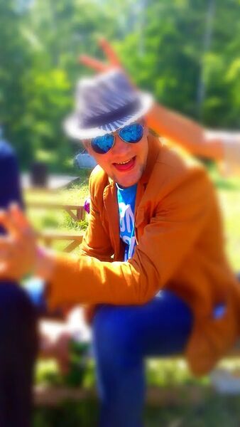  ,   Ilvir, 33 ,  