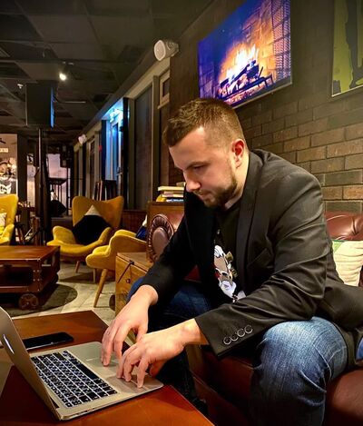  ,   Hrant, 42 ,   ,   , 