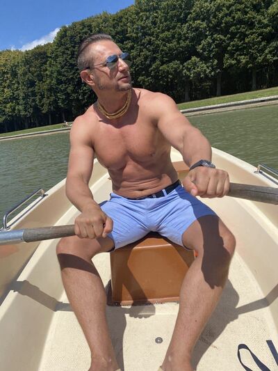  Bohnice,   Leon, 37 ,   ,   