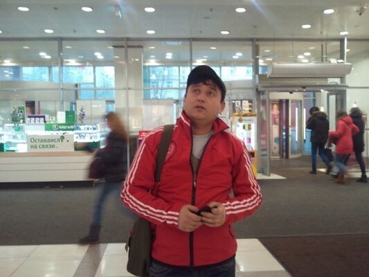  ,   Davron, 35 ,   