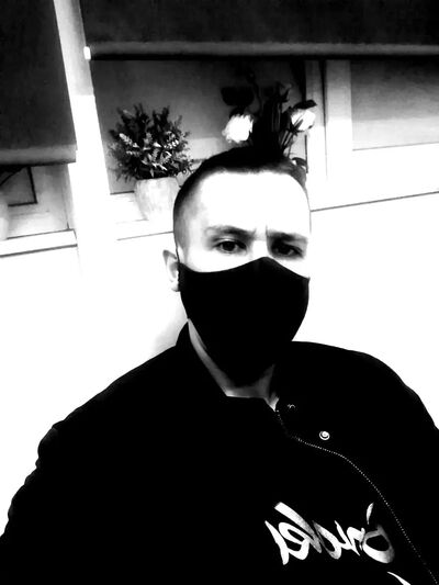  ,   Keny, 33 ,   ,   , c , 